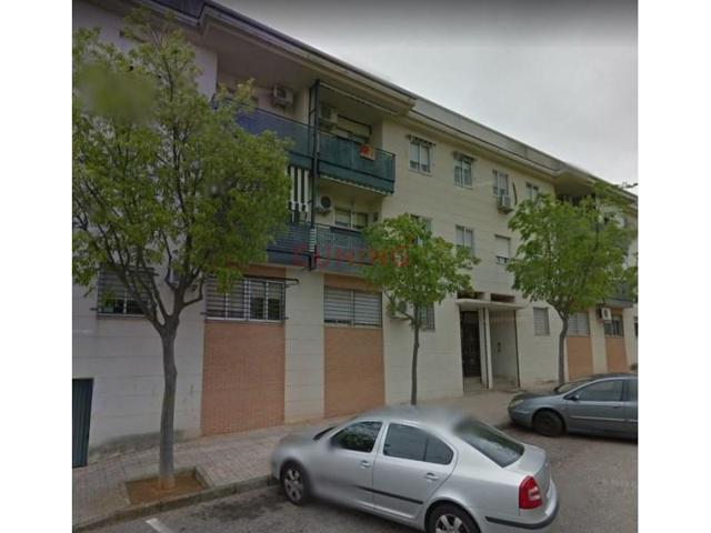 Piso en venta en Cáceres photo 0