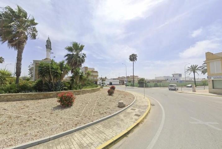 Piso en venta en Chipiona, Avda. de Rota photo 0