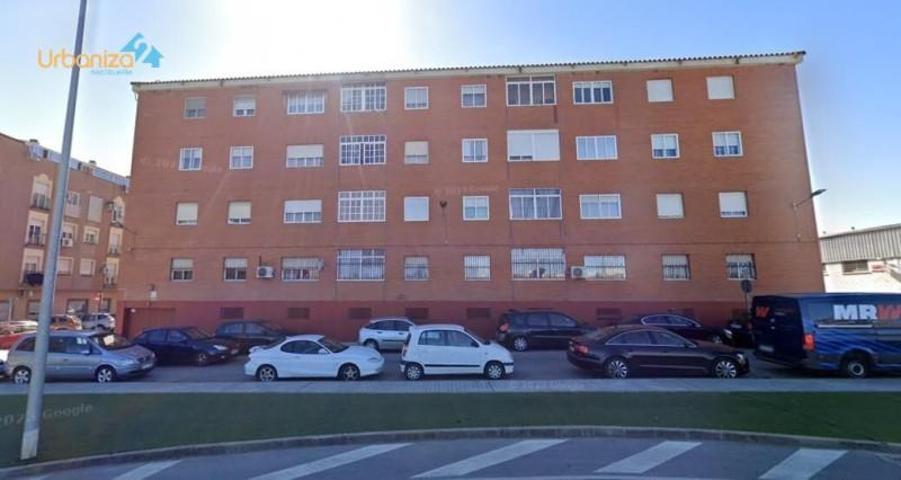 Piso en venta en Badajoz, Estación photo 0