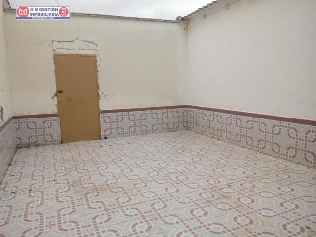 Casa en venta en Tomelloso, Glorieta Mª Cristina photo 0