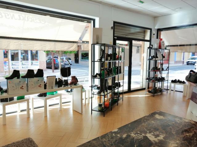 Local comercial en venta en Algemesí, Algemesí photo 0