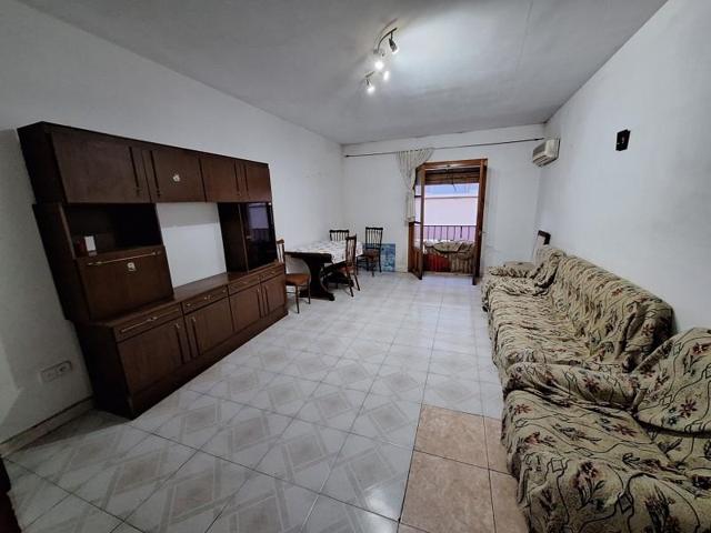 Piso en venta en Villanueva de Castellón photo 0