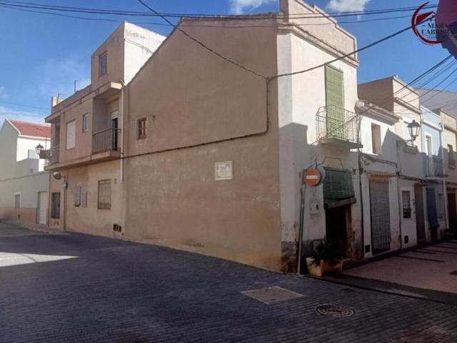 Adosada en venta en Daimús photo 0