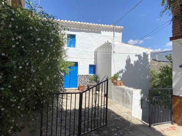 Casas de pueblo en venta en Sayalonga photo 0