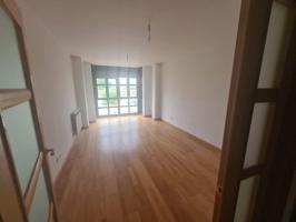 Apartamento en venta en Valencia de Don Juan, Centro photo 0