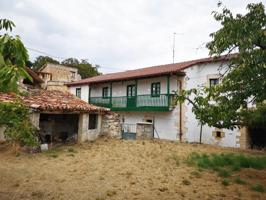 Casa en venta en Villarcayo de Merindad de Castilla la Vieja photo 0