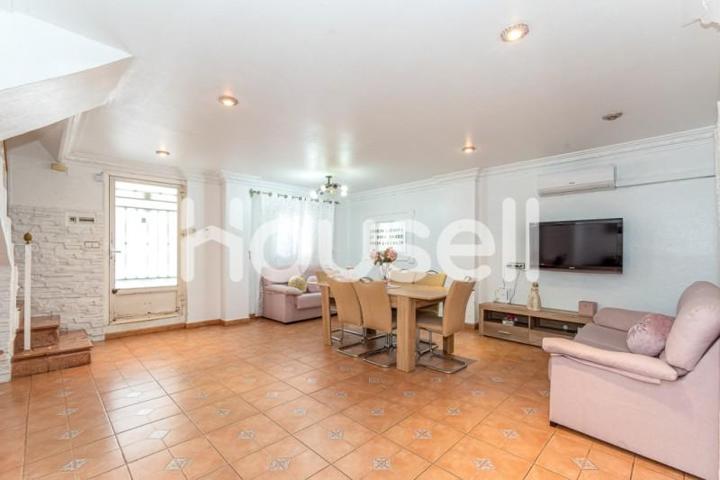 Casa en venta en Elda photo 0