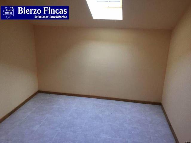 Piso en venta en Ponferrada, Estacion photo 0