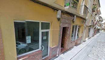 Local comercial en venta en Lucena photo 0