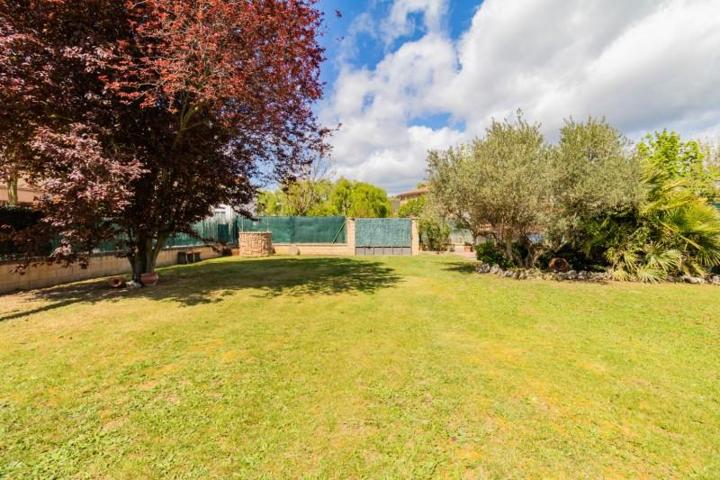 Terreno en venta en Villatuerta, Villatuerta photo 0