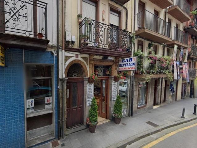 Piso en venta en Laredo, Centro photo 0