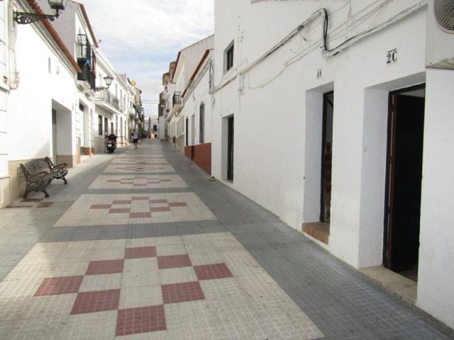 Local comercial en venta en Cartaya, Centro photo 0