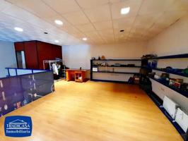 Nave industrial en venta en Jerez de la Frontera, El Portal photo 0