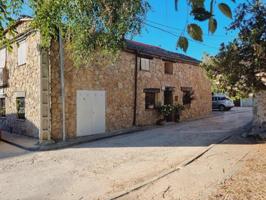 Casa en venta en Basardilla, Basardilla photo 0