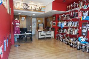 Local comercial en venta en Logroño, Centro photo 0