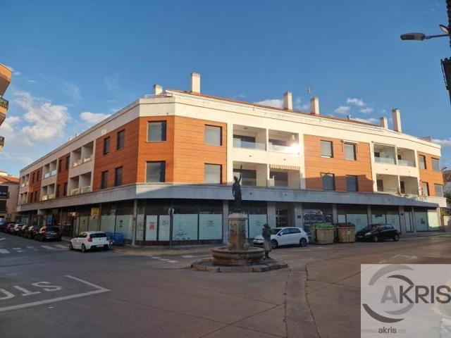Local comercial en venta en Mora, Calle Toledo, 45400 photo 0