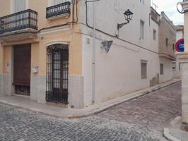 Casas de pueblo en venta en Alberic, Alberic photo 0