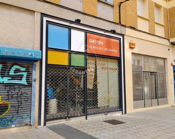 Local comercial en venta en Pamplona, Chantrea photo 0