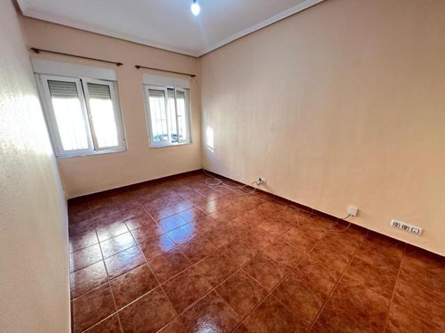 Piso en venta en Avilés, Avilés photo 0