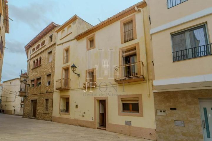 Casa en venta en Ginestar, Ginestar photo 0