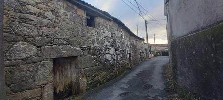 Chalet en venta en Brion photo 0