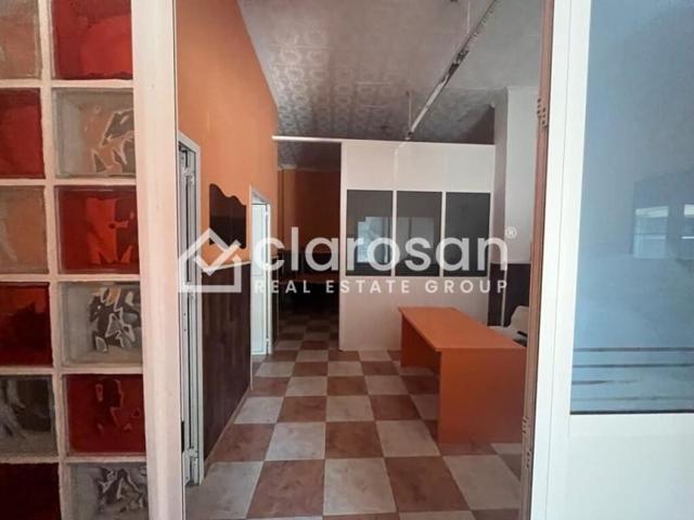 Local comercial en venta en Alhaurín de la Torre photo 0