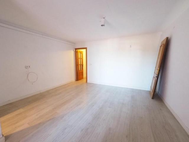 Aticos en venta en Terrassa, La Maurina photo 0