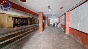 Local comercial en venta en Valencia, Natzaret photo 0