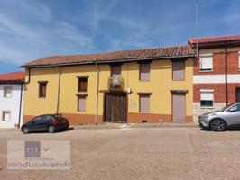 Casas de pueblo en venta en Valdefresno photo 0