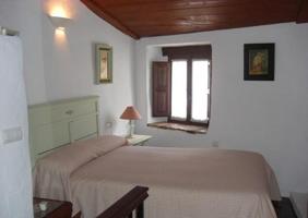 Casa en venta en Villaluenga del Rosario, Centro photo 0