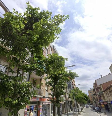 Piso en venta en Salt, Veinat photo 0