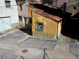 Casa en venta en Peralejos de las Truchas photo 0