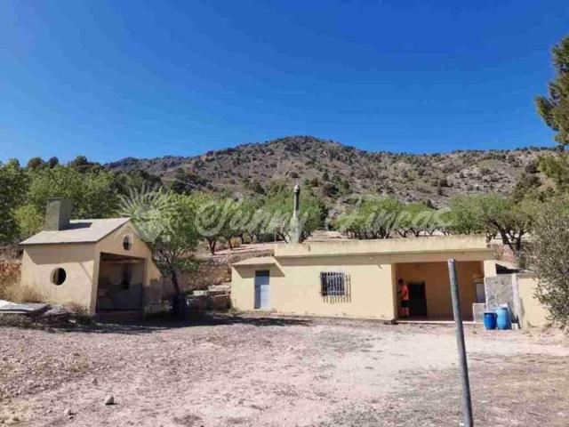 Casa con terreno en venta en Salinas photo 0