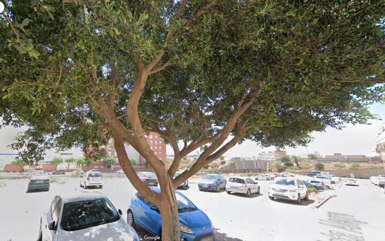 Piso en venta en Almería, Almeria photo 0