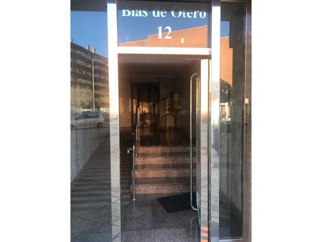 Piso en venta en Palencia photo 0