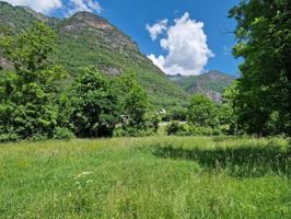 Terreno en venta en Montanuy photo 0