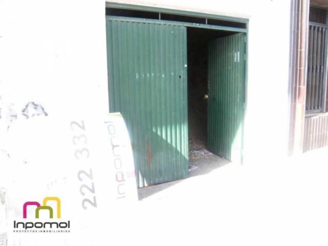 Local comercial en venta en Badajoz, San Fernando photo 0