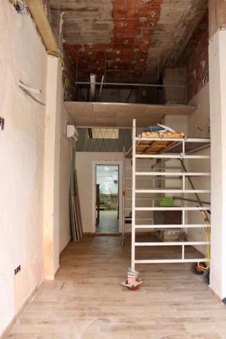 Local comercial en venta en Málaga photo 0