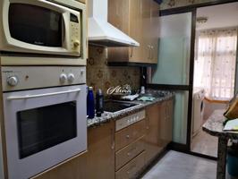 Piso en venta en Córdoba, Av. Barcelona - Viñuela - Rescatado photo 0