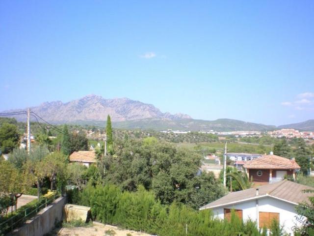 Terreno en venta en Esparreguera, CAN RIAL photo 0