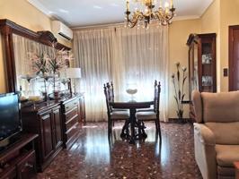 Casa en venta en Doña Mencía, Próximo al parque photo 0