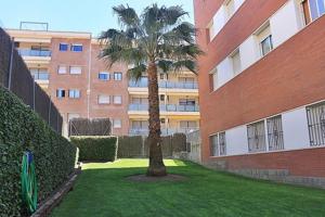 Apartamento en venta en Lloret de Mar, Fenals photo 0