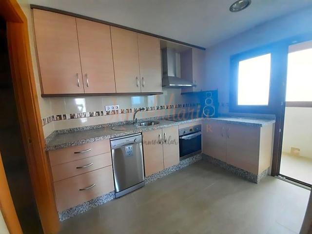 Piso en venta en Pinos Puente, Pinos puente, CENTRO photo 0