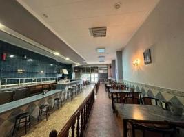 Local comercial en venta en Avilés, Avilés photo 0