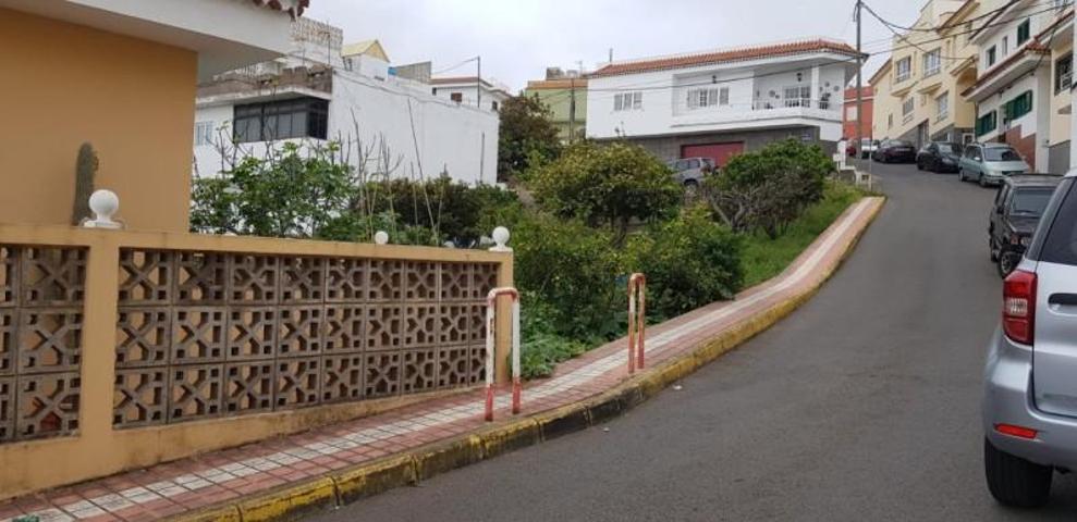 Terreno en venta en Firgas, Firgas photo 0