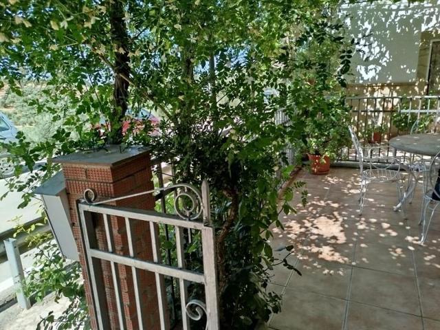 Adosada en venta en Villanueva de Algaidas, Andalucia photo 0