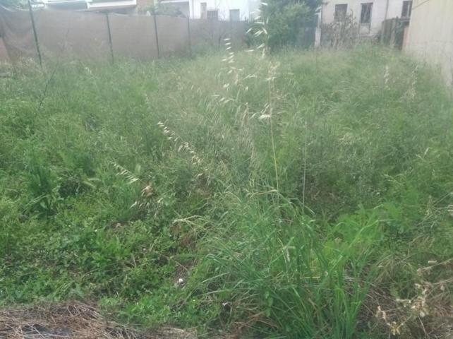 Terreno en venta en Artés, Carrer Rocafort photo 0