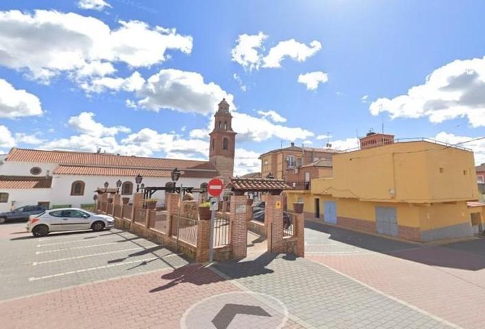 Casa en venta en Cazalegas, Cazalegas photo 0