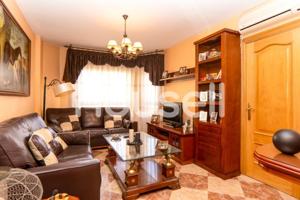 Piso en venta en Yecla photo 0