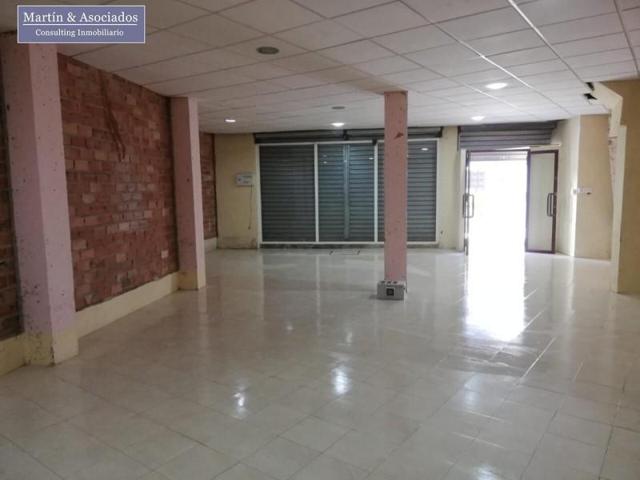 Local comercial en venta en Bormujos, Bormujos photo 0